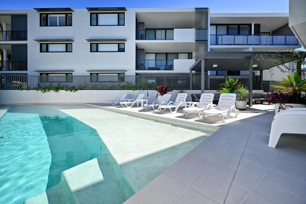 Coolum Beach - Beachside Dream - 3 B/R, 2 Bath Zf6 0*, クーラムビーチ