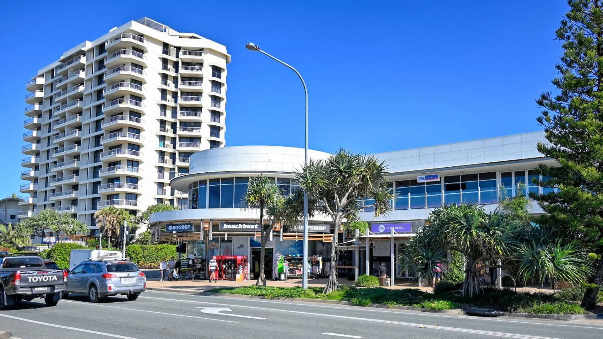 Coolum Beach - Beachside Dream - 3 B/R, 2 Bath Zf6